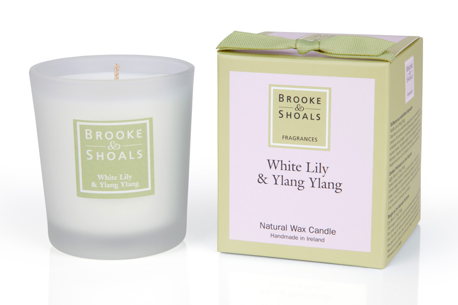 Duftkerze Weiße Lilie Ylang Ylang handgefertigt